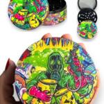 100mm Toxic Tasarım XL Grinder Premium 4 Katmanlı Geniş Hazne Manuel Kahve Baharat Öğütücü Parçalayıcı Büyük Boy